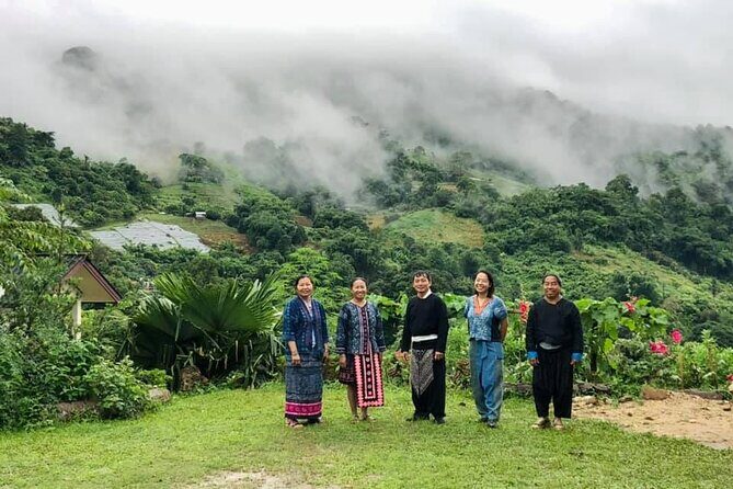 Half day Long Neck hill tribe and Hmong hill tribe village - Key Points