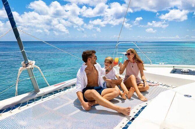 Half-Day Luxury Sailing in Puerto Morelos with Open Bar - Who Should Book This Tour?