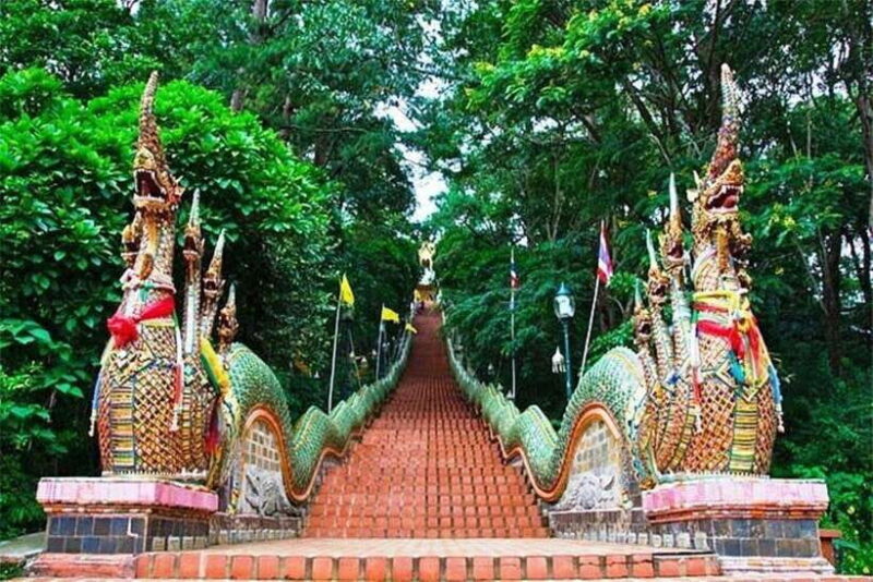 Half Day Morning Doi Suthep & Doi PUI MEO Village with Guide - What Travelers Say