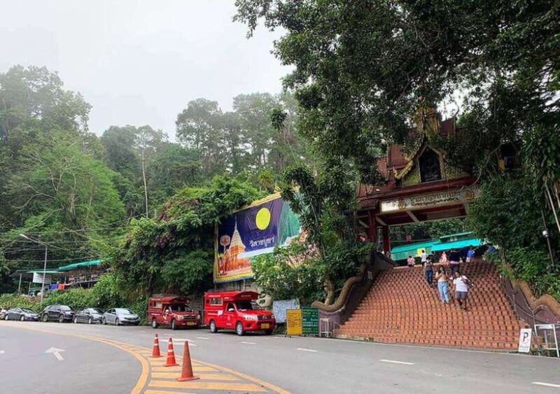 Half Day Morning Doi Suthep & Doi PUI MEO Village with Guide - The Sum Up
