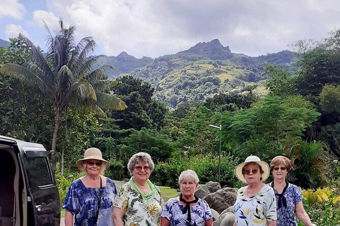Half Day Mudpools, Veseisei Fijian Village, Gardens of Sleeping Giants &Shopping - Who Will Love This Tour?