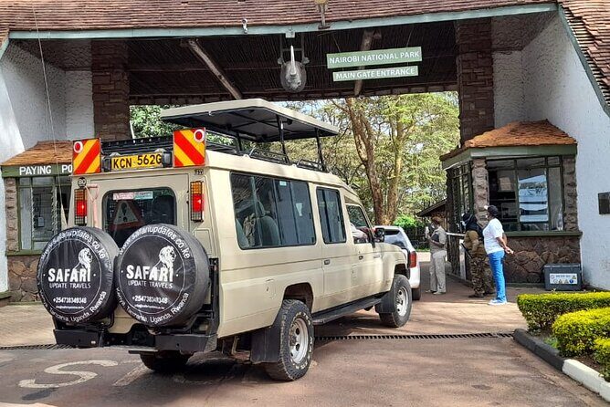 Half-Day National Wildlife Safari Private Tour in Nairobi - An Authentic Safari Experience in the Heart of the City