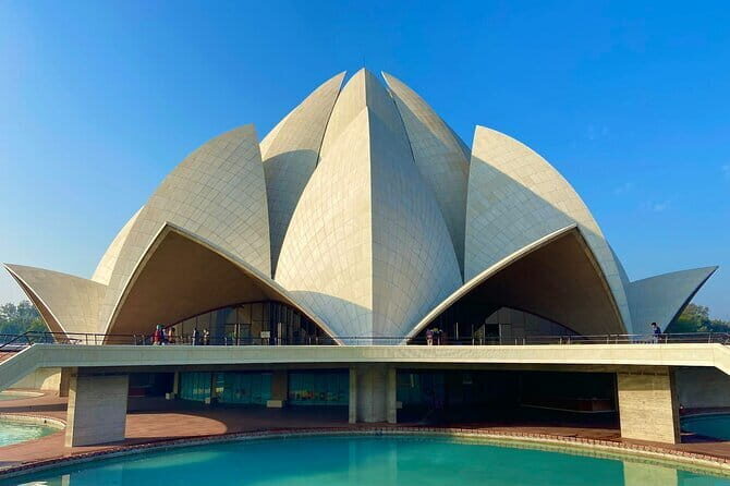 Half day Old and New Delhi Tour on Iconic Landmarks - Key Points