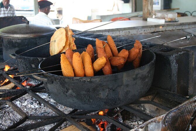 Half-Day: Old San Juan, Calle Cerra,Santurce, La Placita & Loíza - Who Should Consider This Tour?