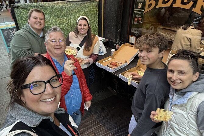 Half Day Pizza Crawl through Lower Manhattan - Exploring the Details of the Pizza Crawl Experience