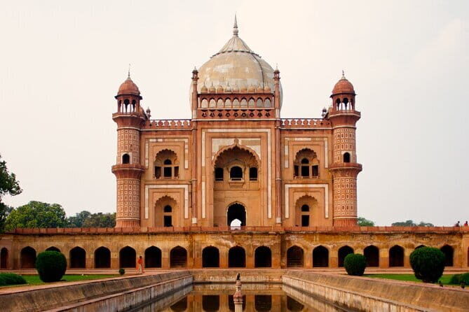 Half-Day Premium Delhi Heritage Cycling Tour - An Illustrious Tryst with time - A Realistic and Rewarding Exploration of Delhi