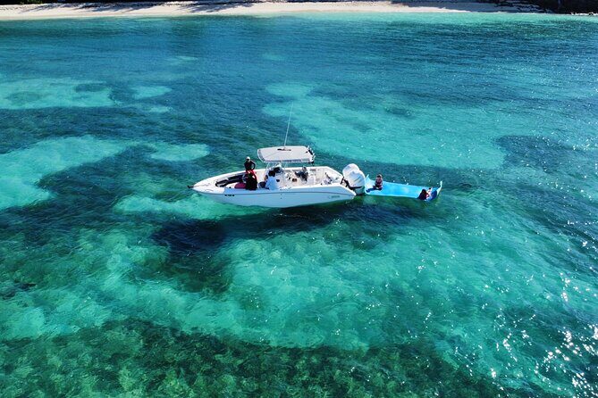 Half-Day Private Boat Experience Appetizers & Drinks Included - Key Points