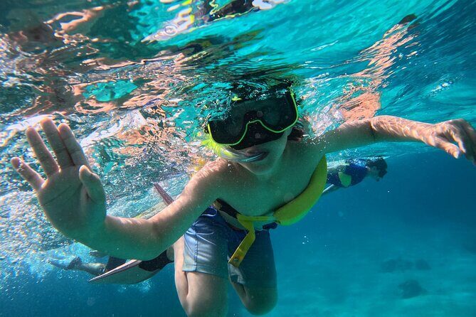 Half Day Private Boat Tour in Caicos Island - Key Points