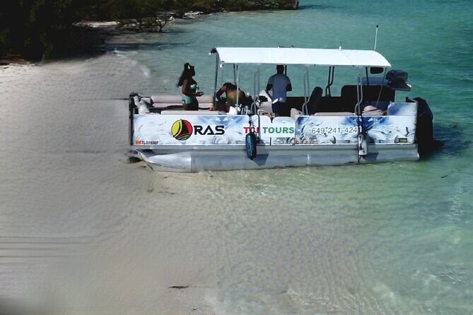 Half Day Private Charters in Iguana Island for 8pax - Final Thoughts: Who Will Love This Tour?