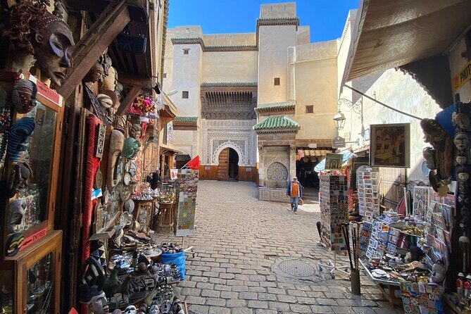 Half-Day Private Guided Walking Tour of the Old Medina of Fez - Starting at Bab Boujloud: The Blue Gate Entrance