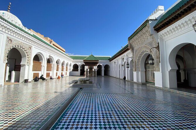 Half-Day Private Guided Walking Tour of the Old Medina of Fez - Witnessing Leather Craft at Chouara Tannery