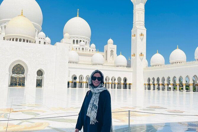 Half-Day Private Tour from Dubai to Sheikh Zayed Grand Mosque - Key Points