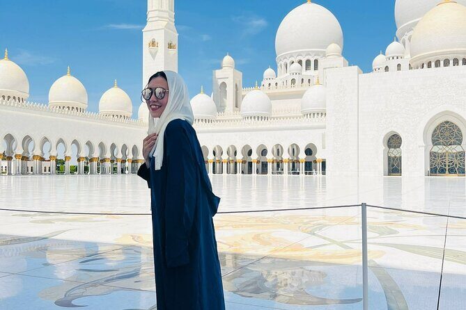 Half-Day Private Tour from Dubai to Sheikh Zayed Grand Mosque - FAQ