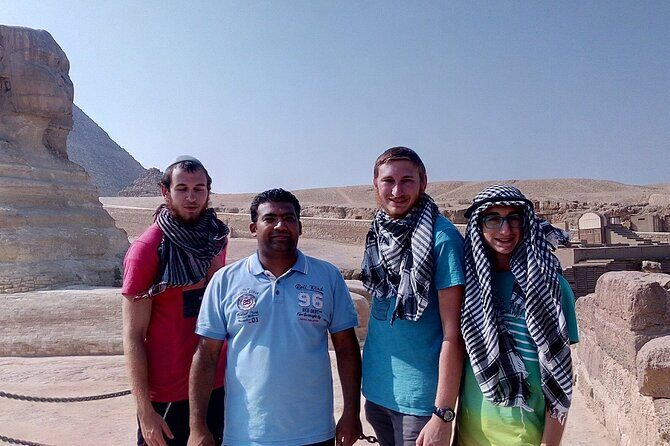 Half-day Private Tour in Pyramids of Giza and Sphinx - Exploring the Giza Pyramids and Sphinx: A Detailed Look