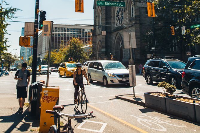 Half Day Private Tour In Vancouver With A Local - Key Points