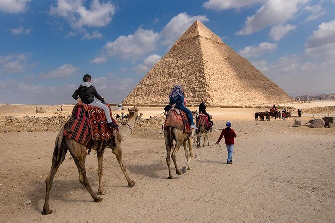 Half-Day Private tour to Pyramids of Giza and Sphinx - Key Points
