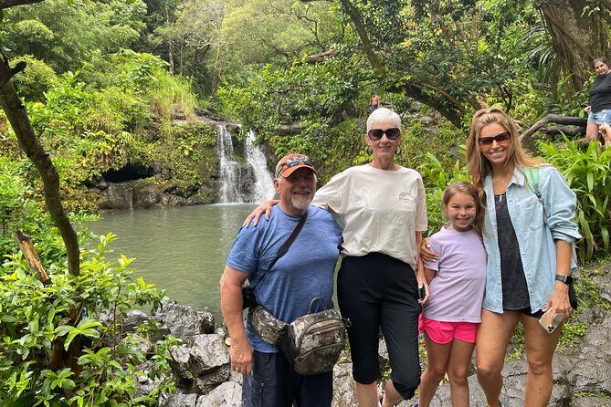 Half Day Private VIP Road to Hana Tour - Transportation and Group Size