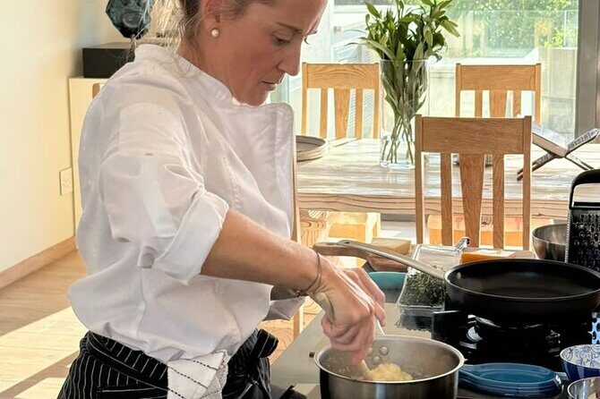 Half-Day Small Group Cooking Experience in Franschhoek - Who Should Book This Experience?