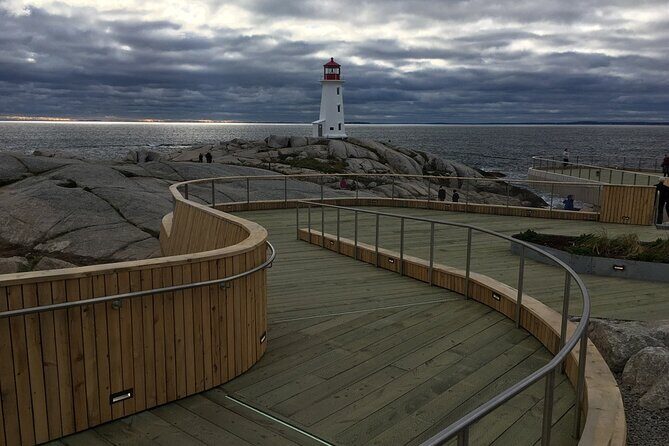 Half Day Small Group Tour in Peggy's Cove and Titanic Cemetery - A Closer Look at the Tour Experience