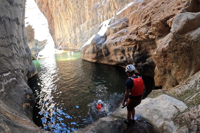 Half Day - Snake Canyon Adventure Tour in Jebel Shams - Authentic Experiences and Real Feedback