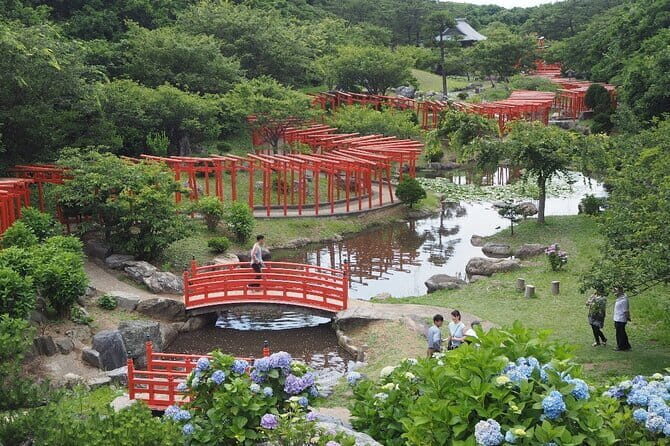 Half Day Takayama Inari Shrine Tour with Licensed Guide - Key Points