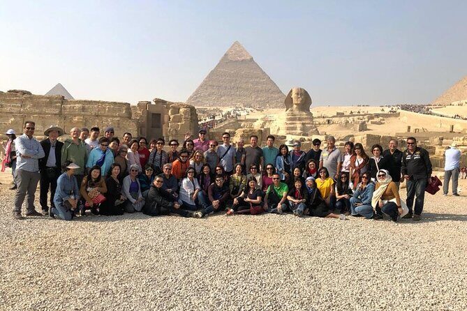 Half day tour at the Pyramids - A Full Look at the Giza Pyramids Half-Day Tour