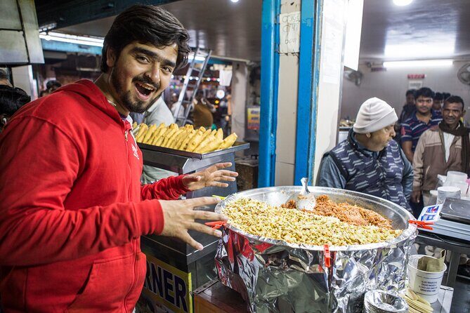 Half-Day Tour in Delhi: Local Food Walking Adventure - A Taste of Delhi: What to Expect on the Tour