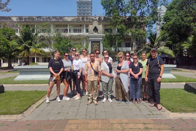 Half-Day Tour of the Killing Field and S21 - The Sum Up