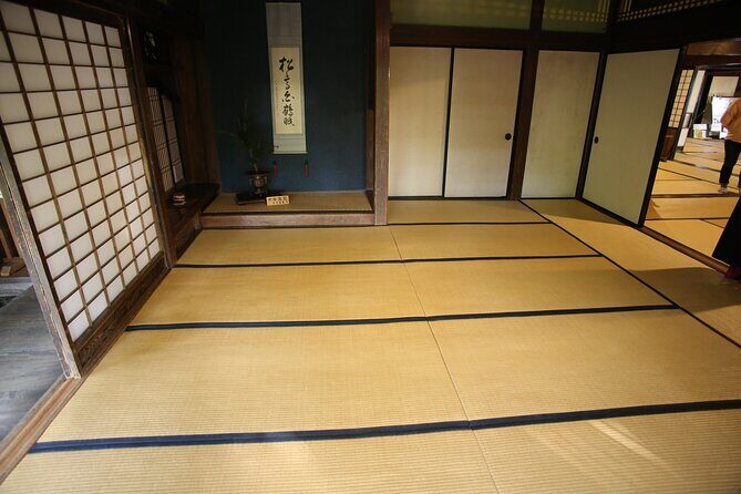 Half Day Tour to Akita, Samurai Town with Lisenced Guide - FAQ