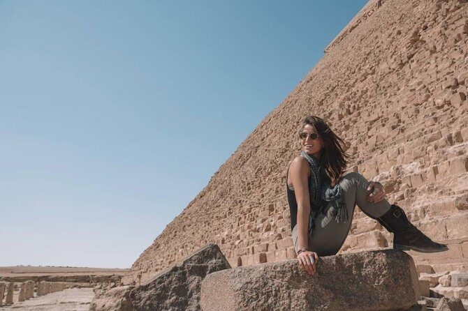 Half Day tour to Visit Giza Pyramids and Sphinx Strat from Cairo Airport - Key Points