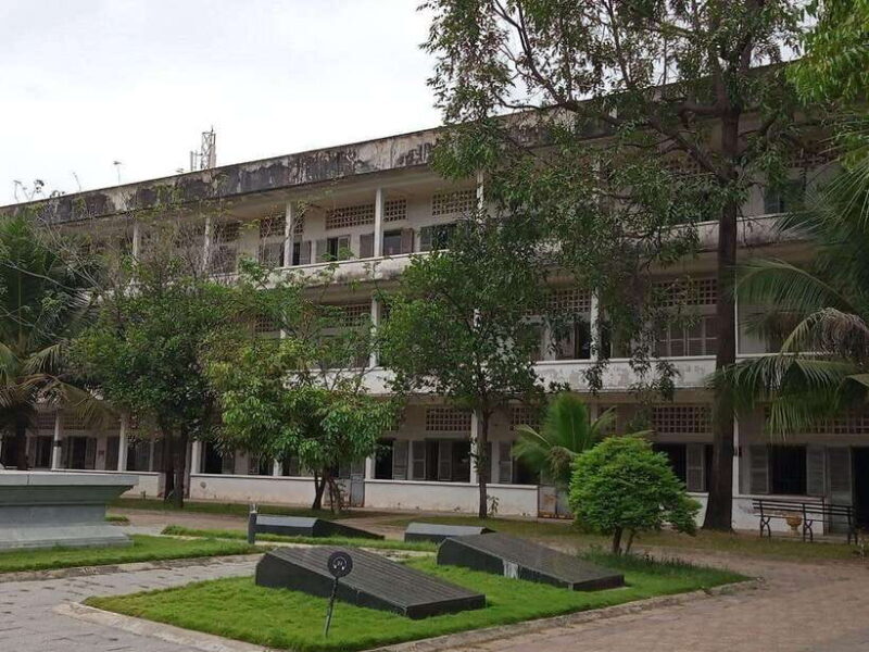 Half Day Trip to S21 Prison Genocidal Museum & Killing Field - Who Should Consider This Tour?