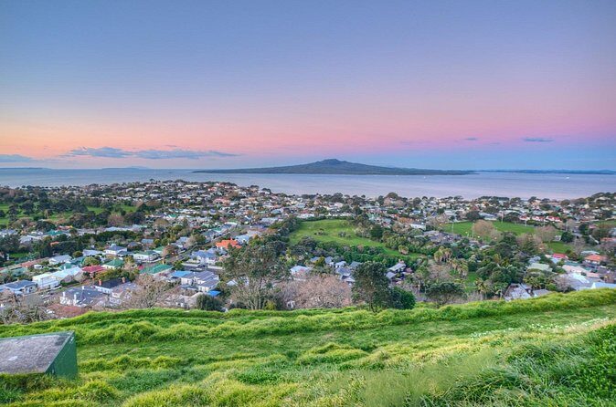 HalfDay Private Volcano Tour in Auckland Explore the City of Fire - Who Will Benefit Most?