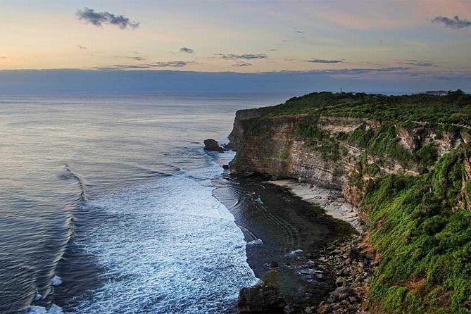 Halfday Tour:Uluwatu Temple,Kecak Dance and Dinner Jimbaran Beach with Transport - The Sum Up