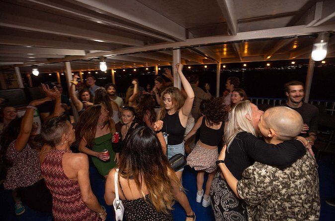 Halifax Party Cruise - FAQs about the Halifax Party Cruise