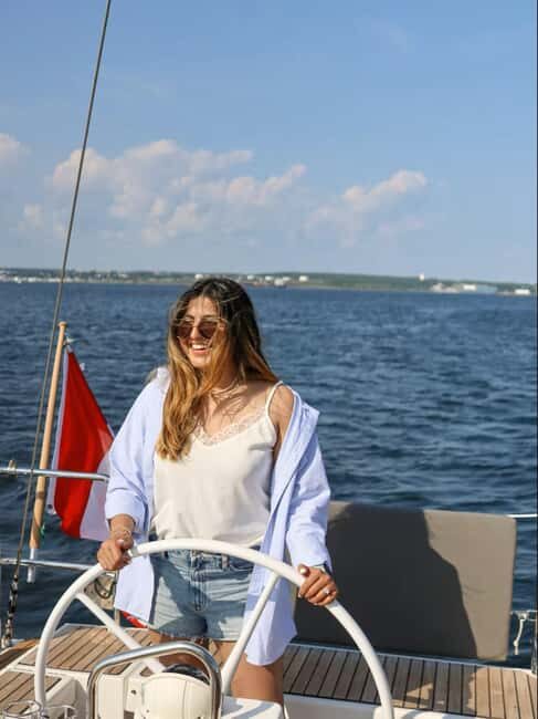 Halifax: Signature Adventure Sail - A Closer Look at the Halifax Signature Adventure Sail