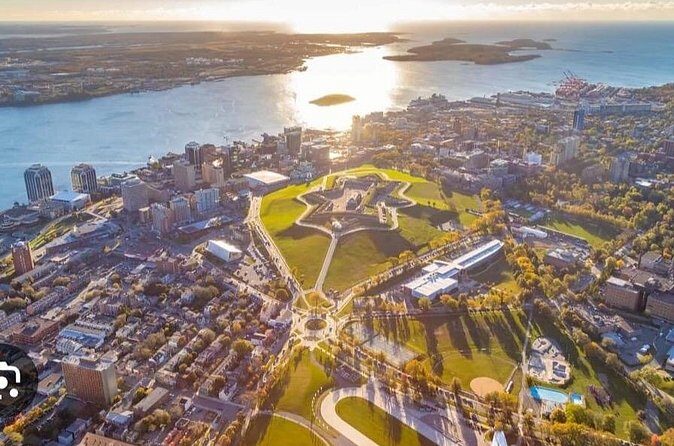 Halifax Walking Citadel&Maritime Museum Tour - A Closer Look at the Tour Experience