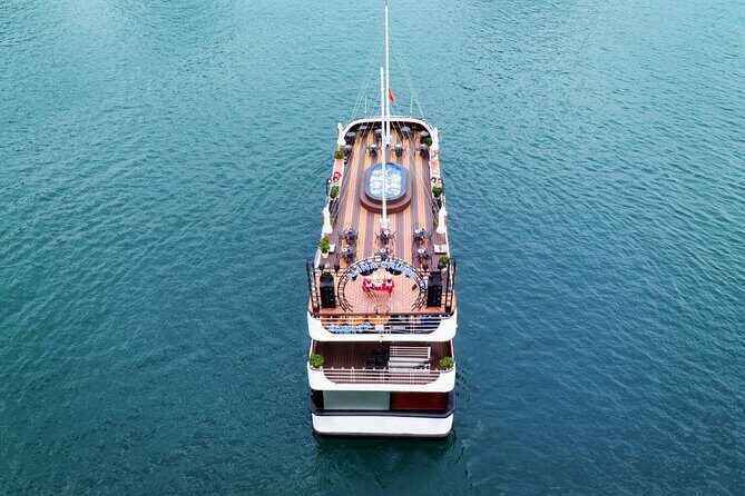 Halong and Bai Tu Long Luxury Day Escape - Who Would Love This Tour?