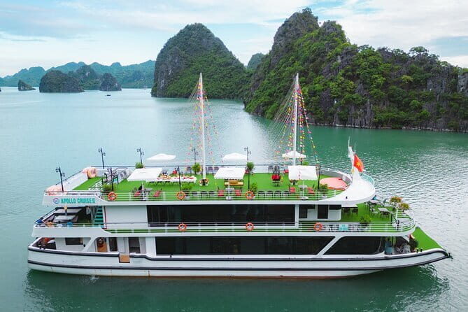 Halong Apollo Cruise with Jacuzzi Day Trip And Buffet Lunch - Exploring the Halong Apollo Cruise Day Trip: An In-Depth Review
