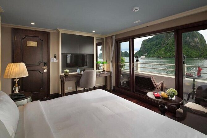 Halong Bay 2 Days 1 Night Including Transfer - Transportation and Group Size