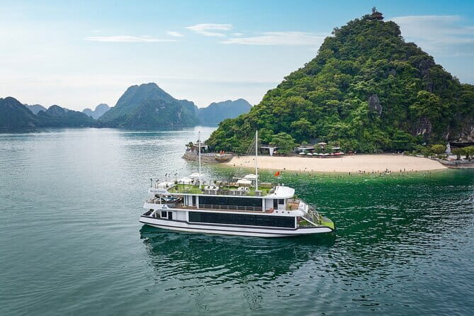 Halong Bay 5-Star Day Cruise, Buffet Lunch, Cave, Kayak, Transfer - FAQ