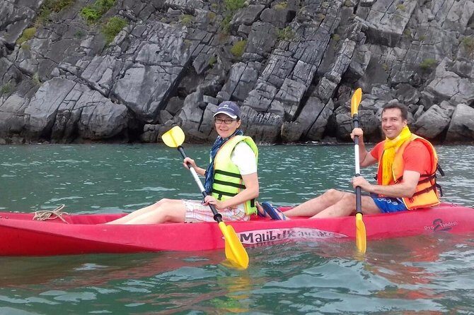 Halong Bay and Lan Ha Bay from Cat Ba Island: Cruise and Kayak Tour - What to Expect from the Itinerary