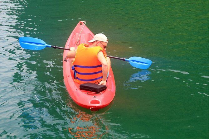 Halong bay Deluxe Cruise 2D/1N: Kayaking, swimming, Titop island & surprise cave - Who Will Love This Tour?