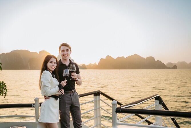 Halong bay Full Day tour - Introduction to the Tour Experience