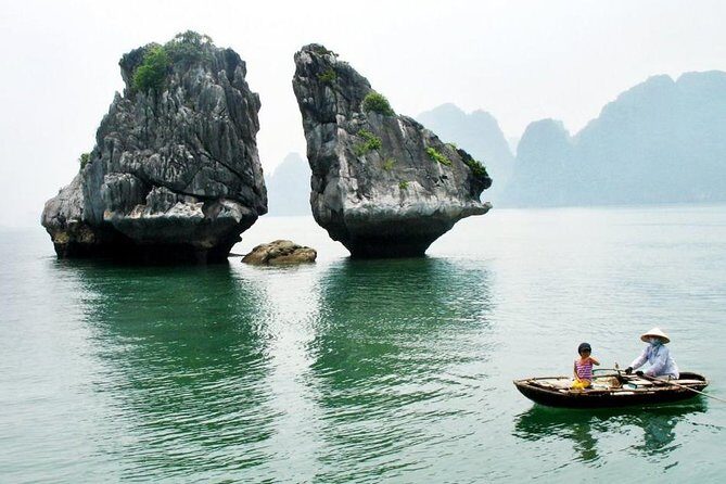 Halong Bay Full Day with Kayaking, Hiking viewpoint, Cave - Deluxe To Luxury - FAQs About the Tour