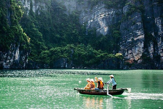 Halong Bay Luxury Cruise Full Day Tour from Hanoi: All inclusive - The Sum Up