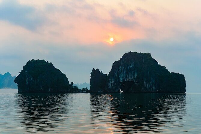 Halong Fantasea Cruise - 2 Days 1 Night - The Sum Up