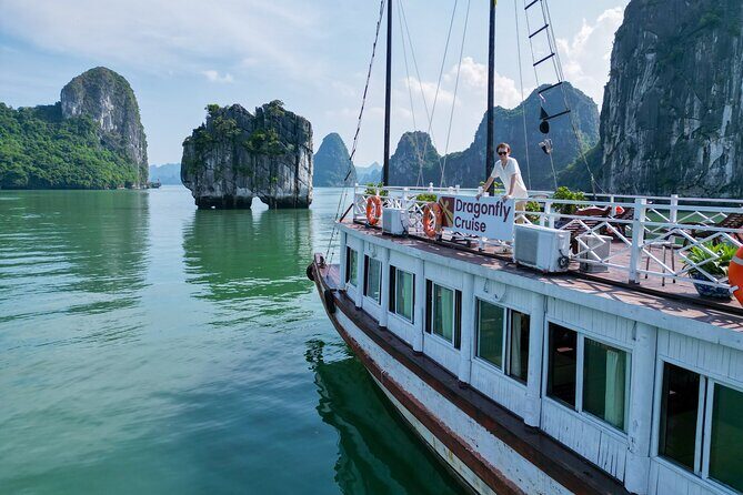 Halong Islands, Caves, Kayak, Lunch day tour w Dragonfly Cruise - Who Will Appreciate This Tour?