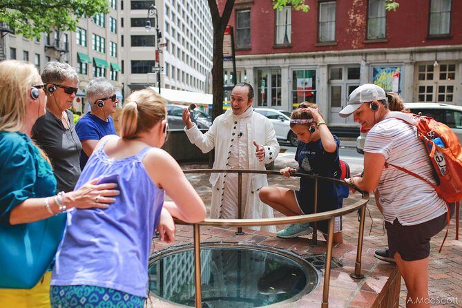 Hamilton Live! Walking Tour in lower Manhattan - Key Points