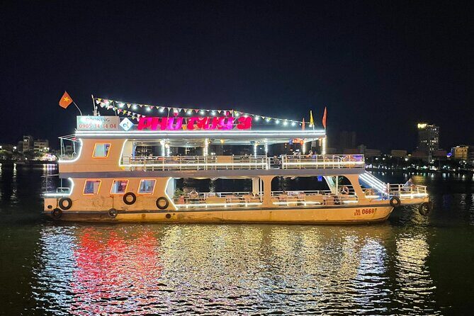 Han River by night on boat cruise in Da Nang - The Itinerary — What You Can Expect