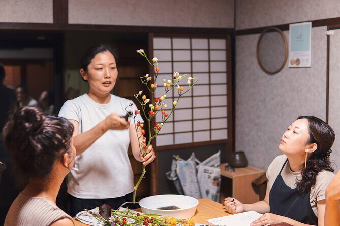 Hands-On Ikebana Making with a Local Expert in Kobe - The Post-Workshop Atmosphere